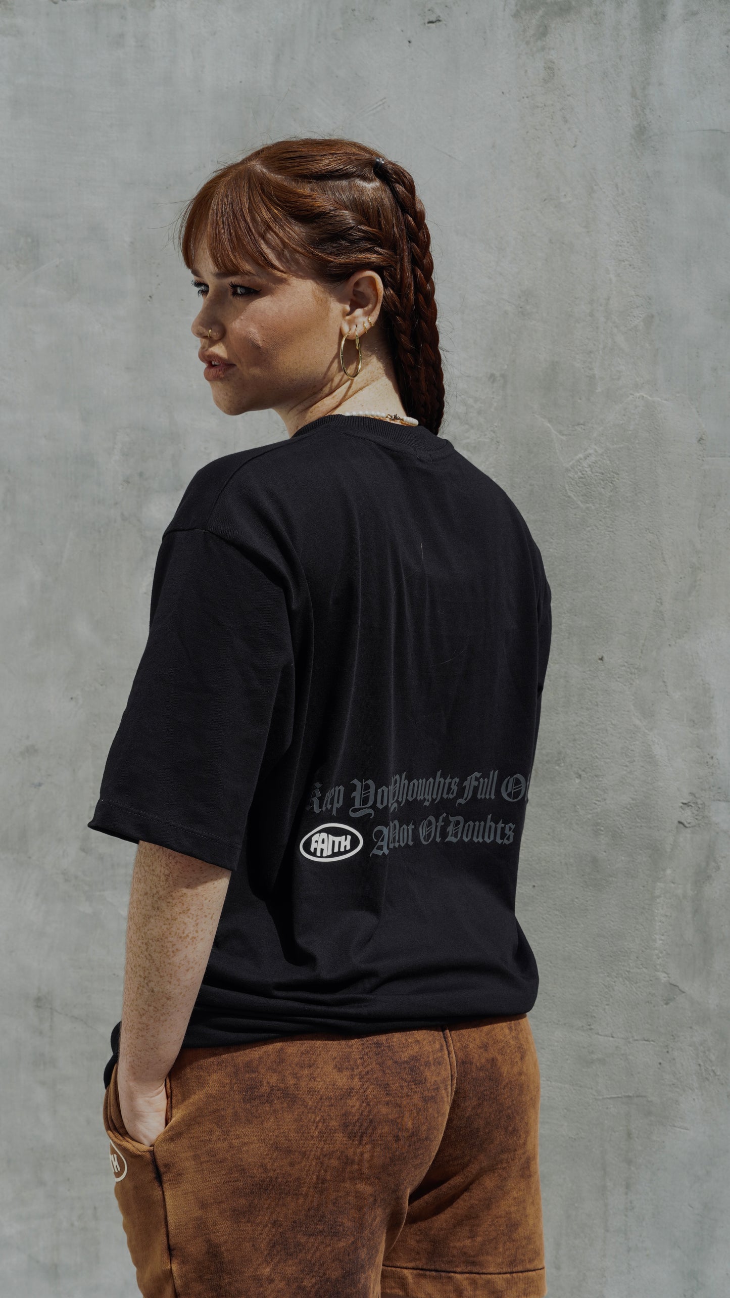 Camiseta Negra (THE ART OF THINKING RIGHT)