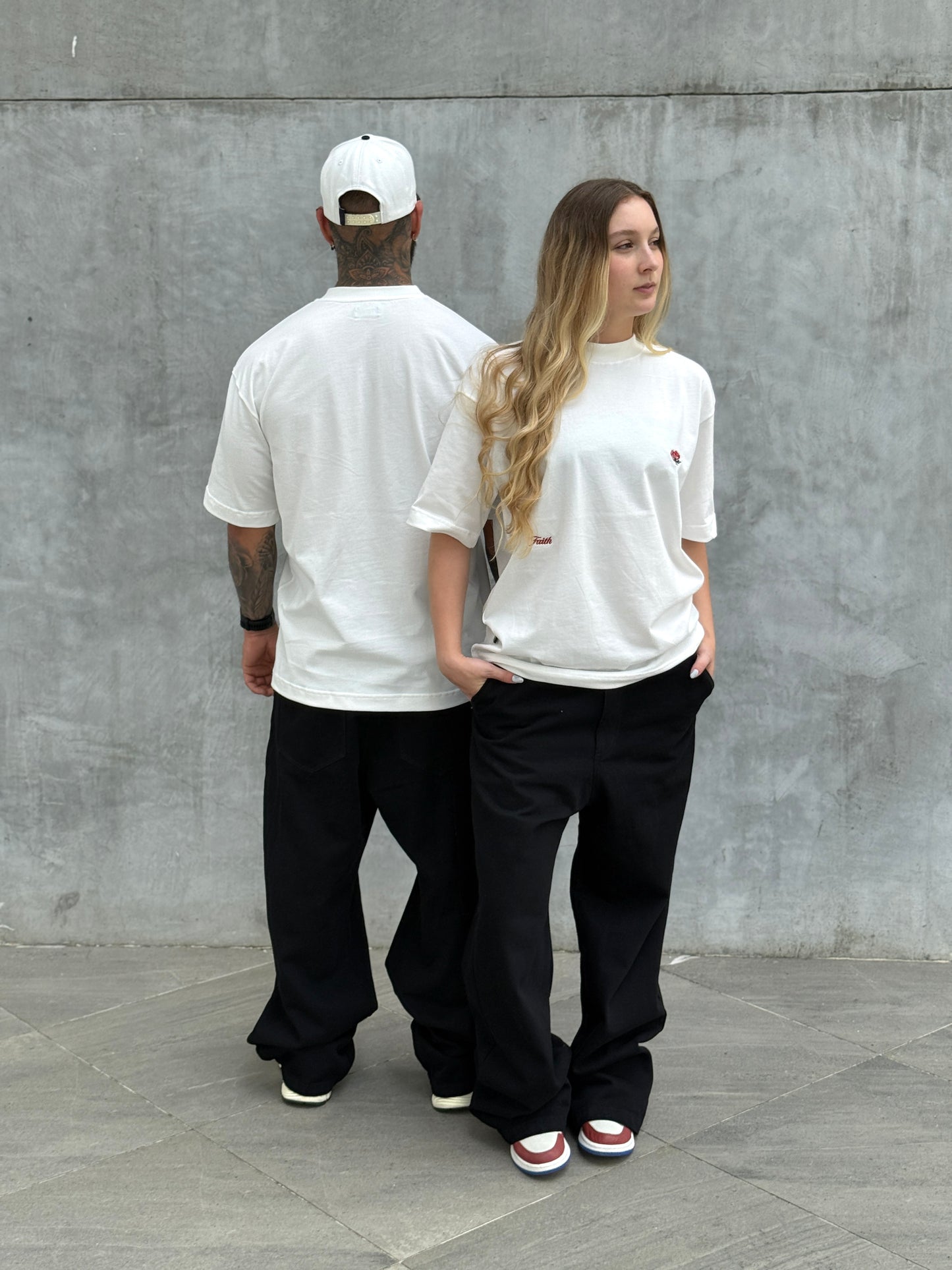 Camiseta Blanca “FLOR"