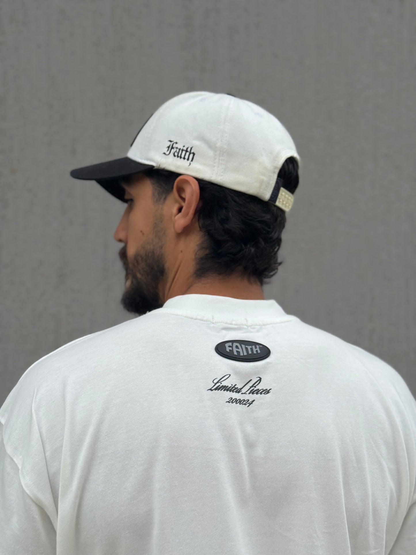 Camiseta Blanco Crema / REST IN A STORM