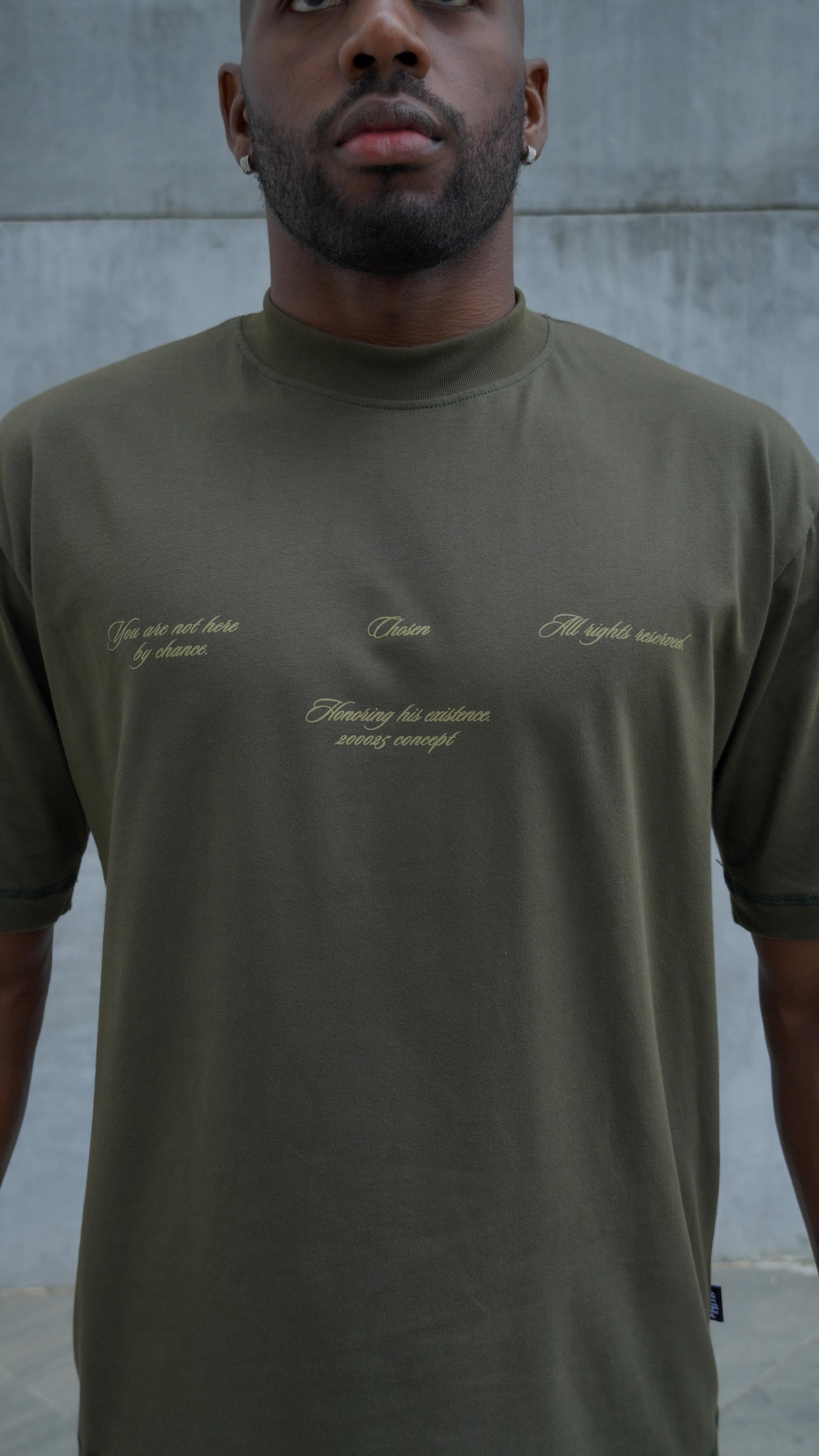 Camiseta Verde “HONORING”