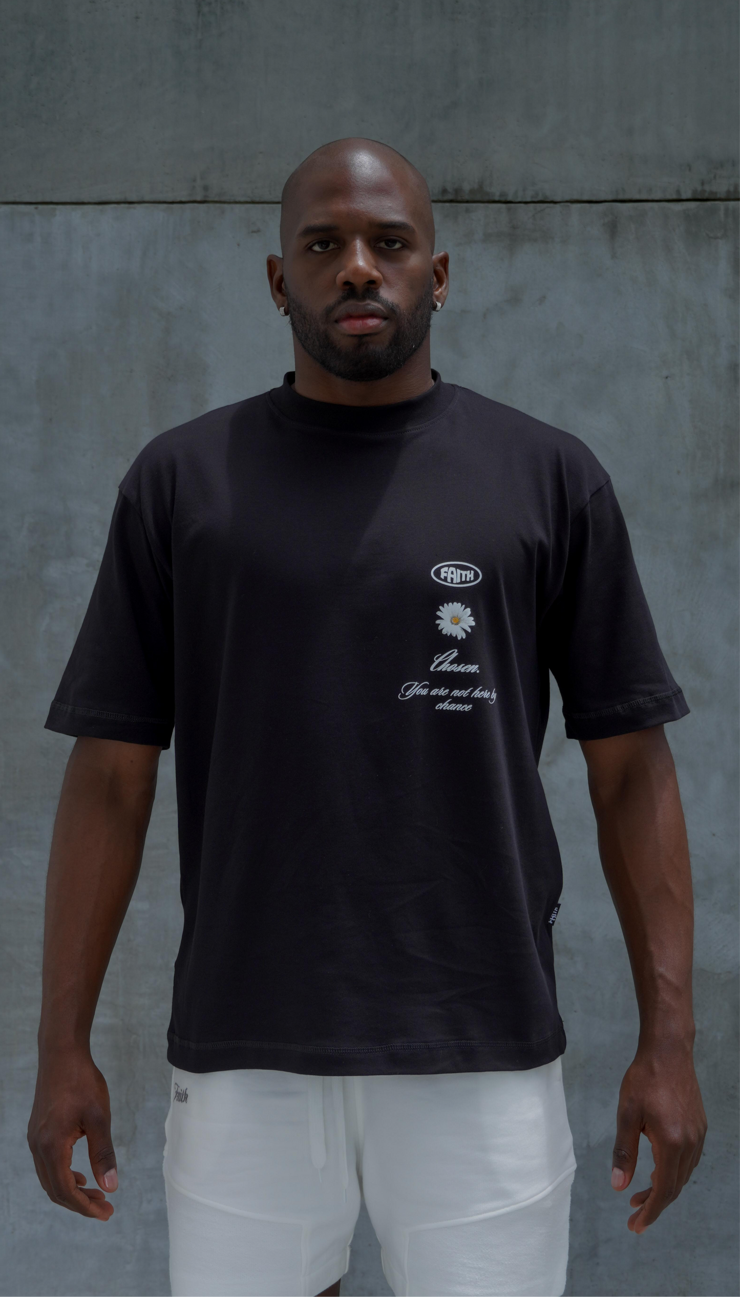 Camiseta Negra “FLOR”