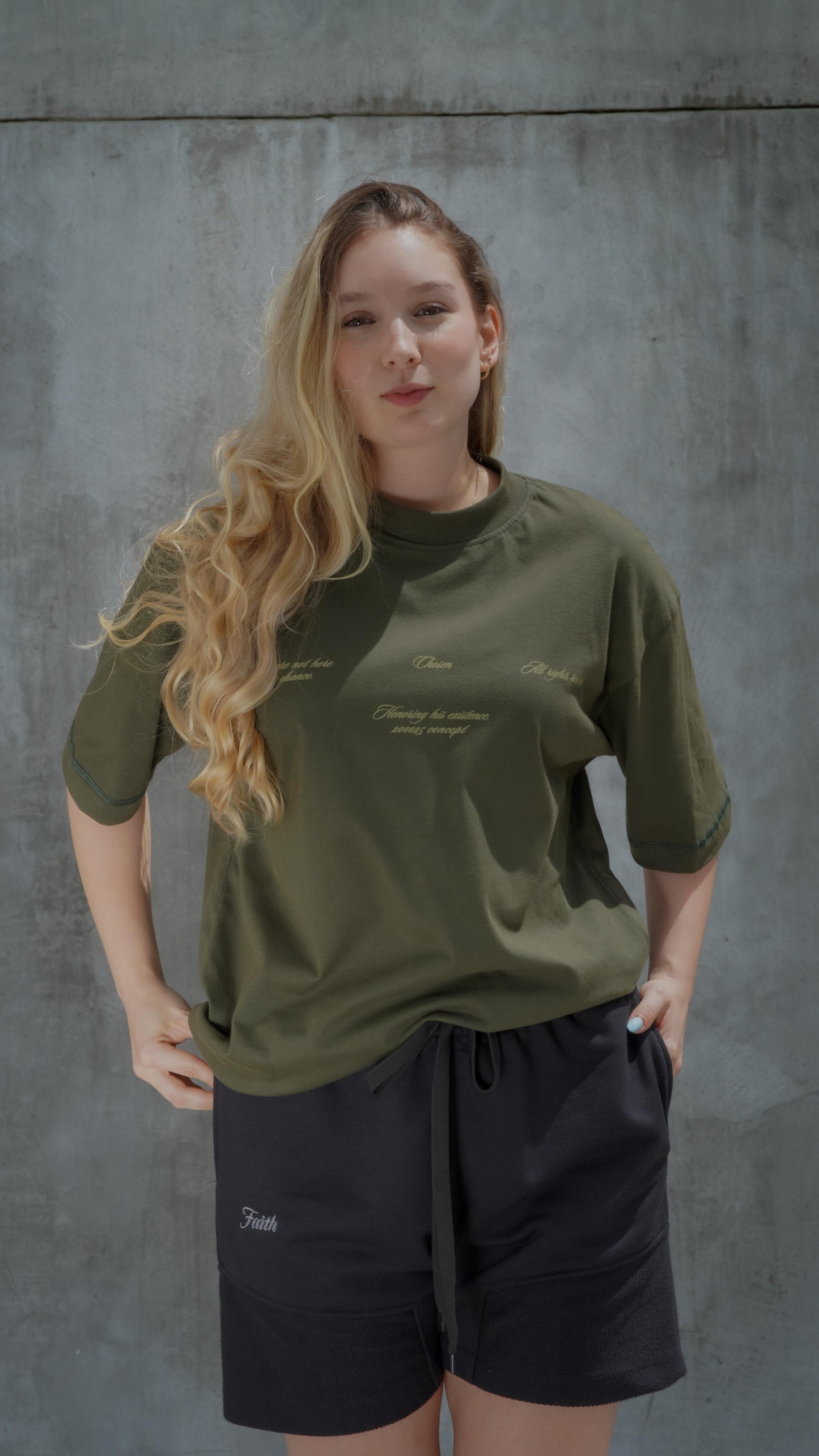 Camiseta Verde “HONORING”