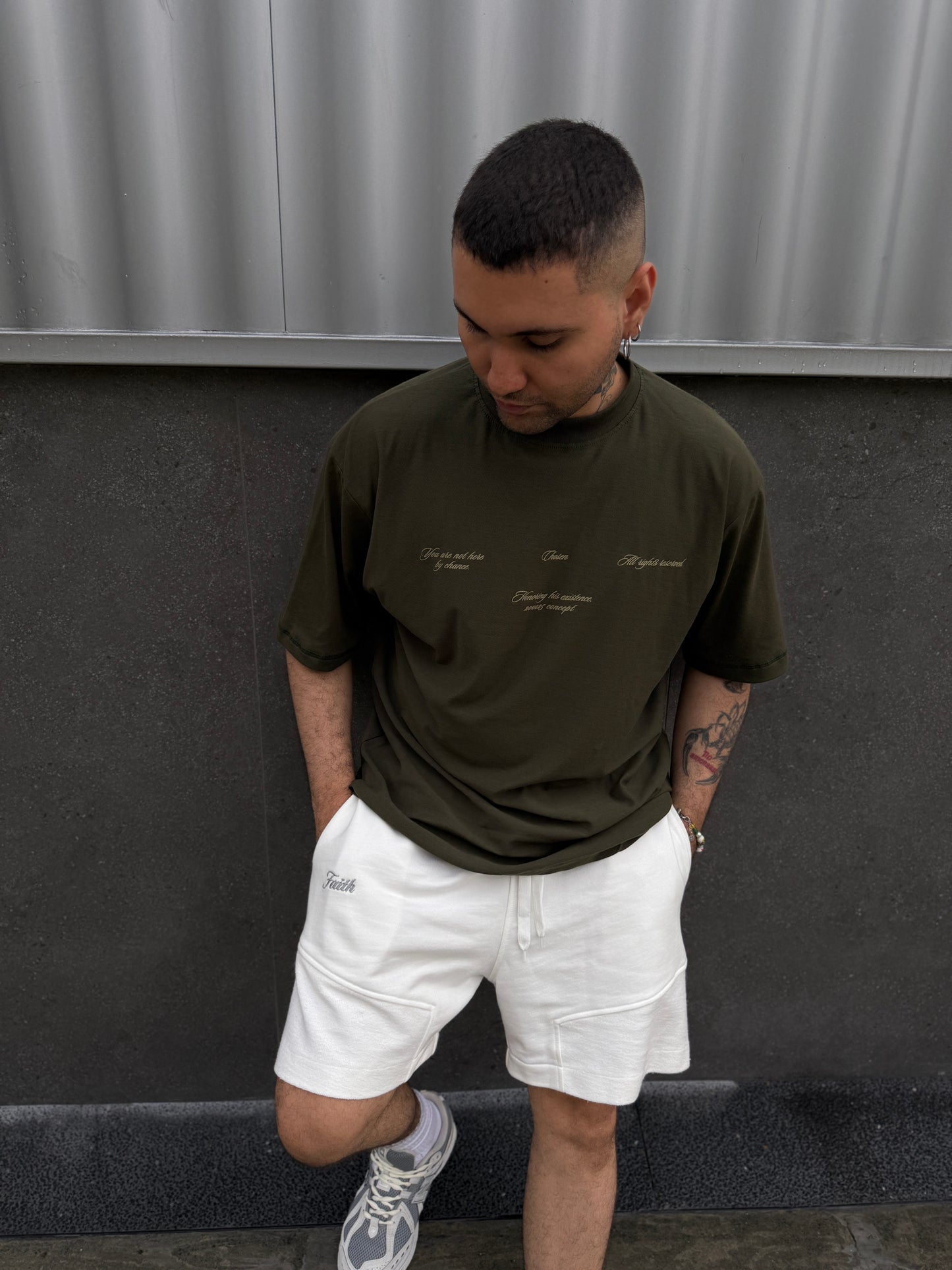 Camiseta Verde “HONORING”