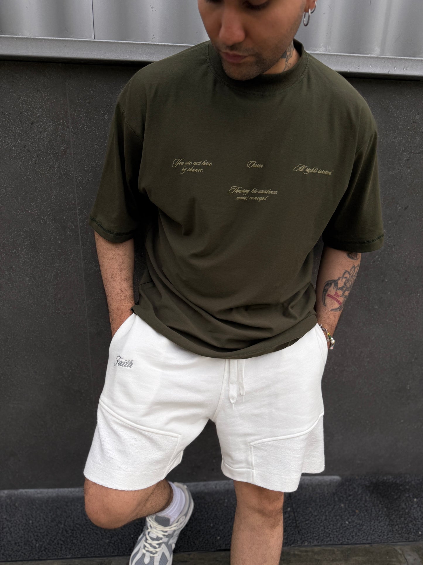 Camiseta Verde “HONORING”