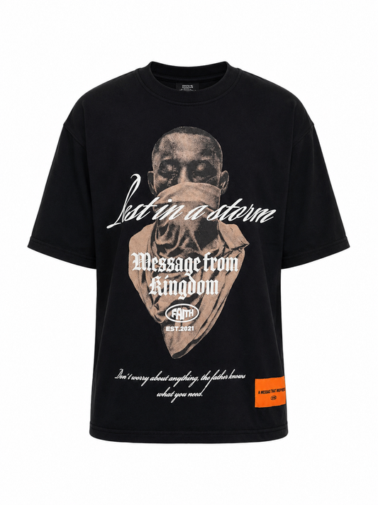 Camiseta Negra / REST IN A STORM