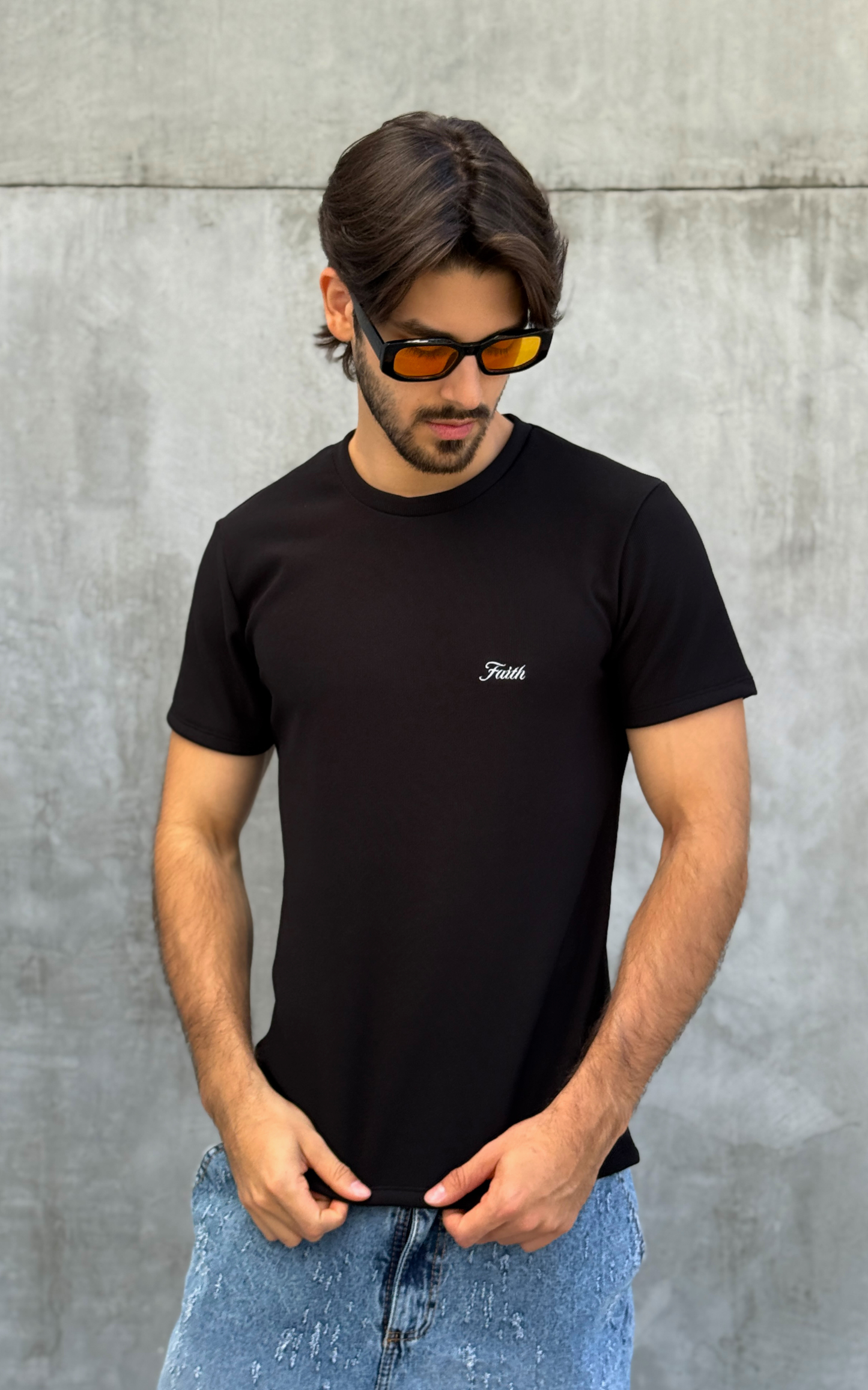 Camiseta Classic Negra Slim Fit