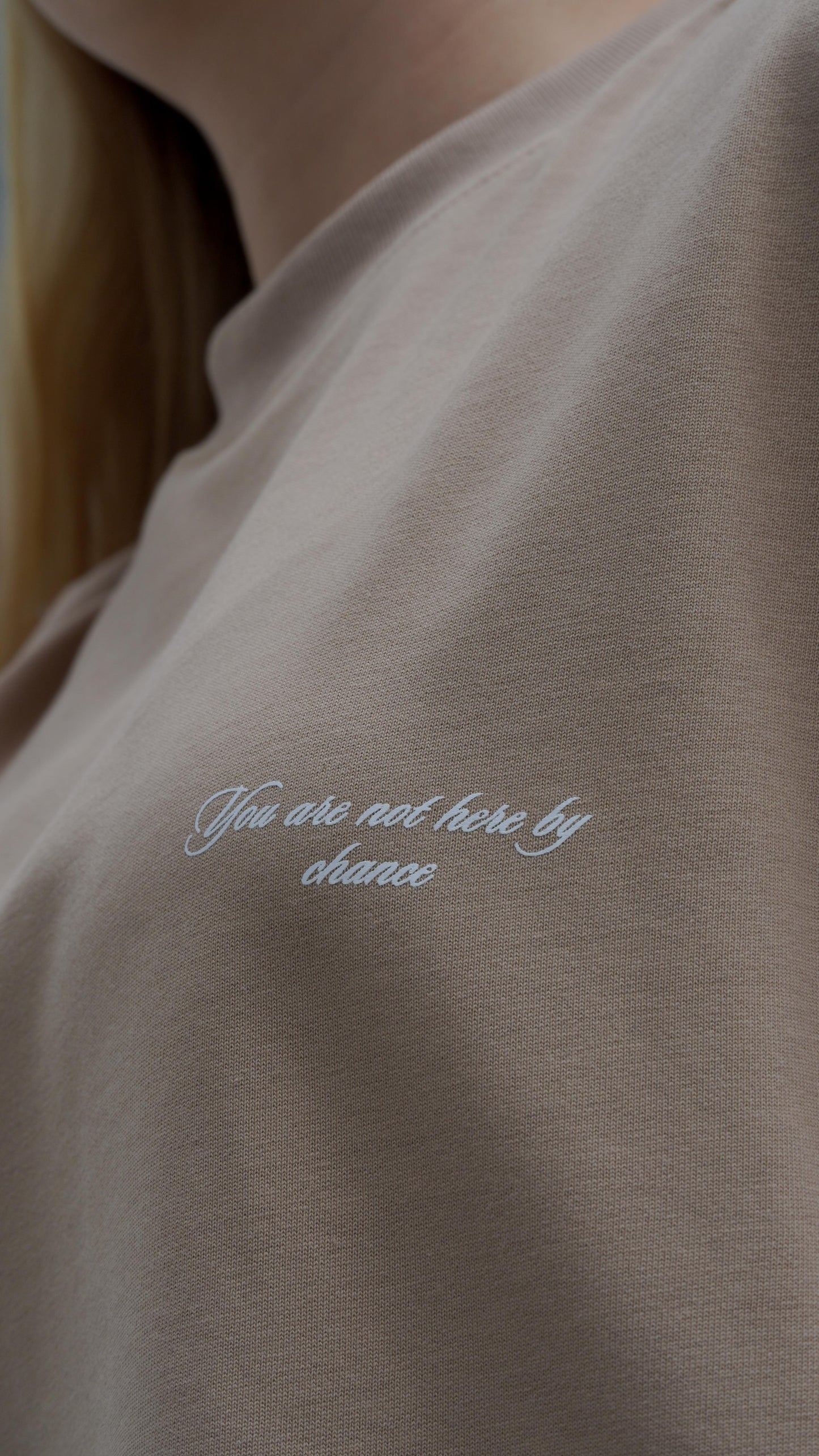 Camiseta Nude “CHOSEN”