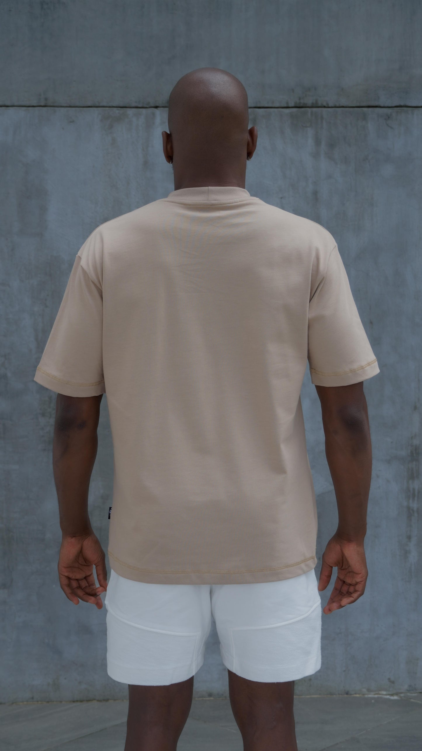 Camiseta Nude “CHOSEN”